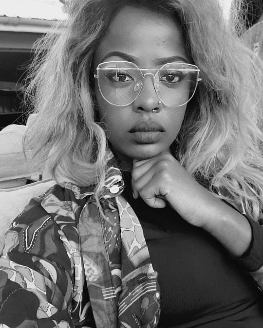 ficloveofficial's tweet photo. When @FFameica sang "Kampala muwambe" this is what he meant!!!! 

Now SOLDIER by @sharonpeytonug
Available on YouTube 
#ROUTEEntertainment 🔥🔥🔥🔥

@MTVBaseEast @TRACE_Tropical
@TransAfrica872 @eddykenzoficial @Her_Majesty4 @Soundcity985FM https://t.co/ErI5WKTI9b