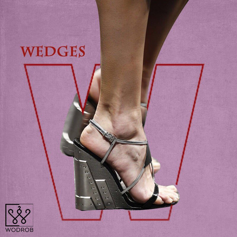 wodrob's tweet photo. The wedge heels sits on a triangular, unbroken ‘slice’, which runs solidly to the middle or front of the foot. 
#FashionDictionary #LearnWithWODROB https://t.co/GQ28ct1QBD