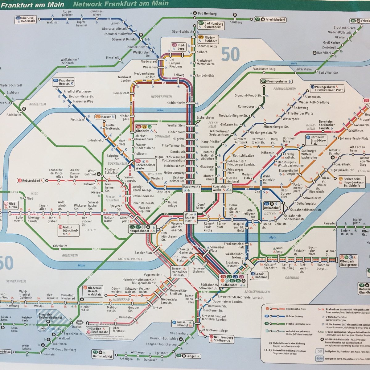 あいさわ一郎 フランクフルトの公共交通ネットワークです Lrt路面電車 地下鉄 多少高速で運行する電車 Sバーン 空港やサッカー場にはsバーンが便利 日本総領事館によると 料金はそれほど安価ではないが とにかく便利 日本の都市経営も自動車