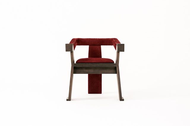 FBC_London's tweet photo. FBC London | Fiona Carver Chair. This dining chair, classic and elegant in shape, was designed to be reminiscent of art work with its airy, linear and clean design.
#luxuryhomes #fbclondon #pimlicoroad #london 📷: @fbclondon https://t.co/8V8HWb2cOa