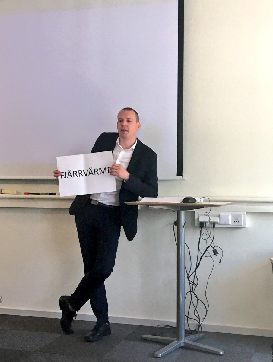 <a href="/PEverhill/">Per Everhill</a> <a href="/Rebeckalemoine/">Rebecka Le Moine</a> <a href="/MargFrans/">Margareta Fransson</a> <a href="/CleantechOsterG/">CleantechÖstergötlan</a> <a href="/malinforsgren/">Malin Forsgren</a> Bra ordnat av <a href="/CleantechOsterG/">CleantechÖstergötlan</a> och spännande föredrag av alla företag.