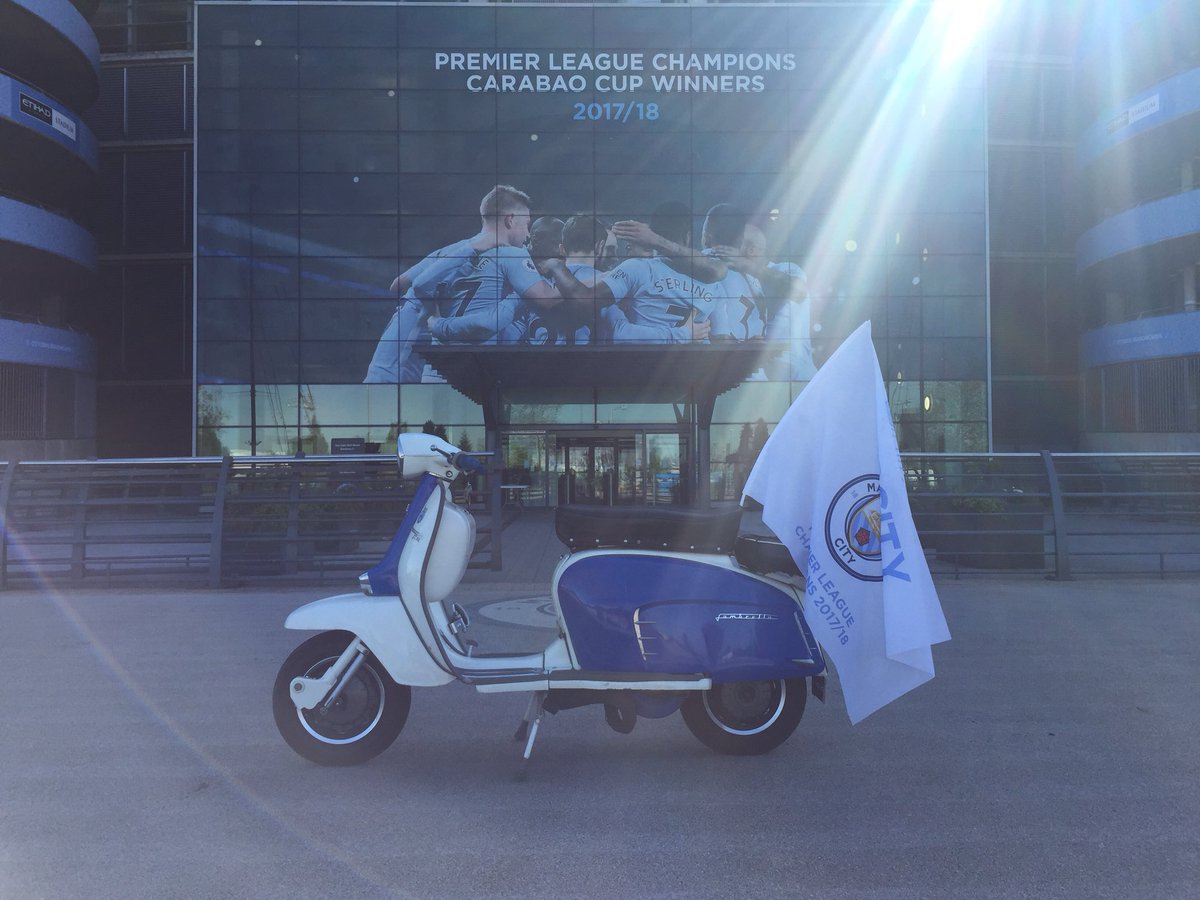 Just been to renew my season cards on the Lammy⚽️💯<a href="/ManCity/">Manchester City</a> <a href="/Lambretta_OC/">LambrettaOwnersClub</a> <a href="/vespapics/">Vespa&Lambretta pics</a> <a href="/LambrettaStore/">Lambretta Clothing</a> <a href="/LyonsSC/">Manchester Lyons SC</a>