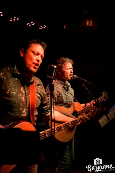 Ik maak regelmatig foto's van <a href="/scooterbigman/">Scooter & the Big Man</a> Nu hebben ze jullie hulp nodig! Ze gaan een plaat uitbrengen, reserveer hem alvast hier: voordekunst.nl/projecten/6299…