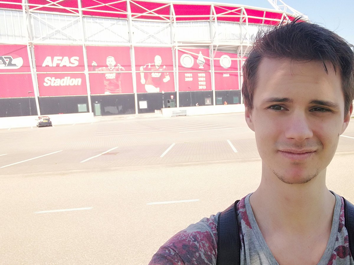 RTschrauwen's tweet image. Meeting at AZ stadium with @ECVeSports and stichting verantwoord gamen. #goals #esportsready #arcanumesports