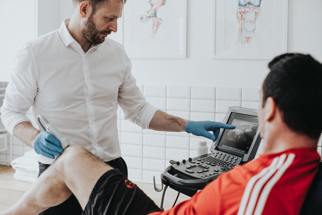 Complete Physio strives to be at the forefront of evidence based practice, providing the highest quality physio service. Our goal is to help you perform at your best so if you need help with regaining and restoring movement, make an appointment today at one of our seven clinics!