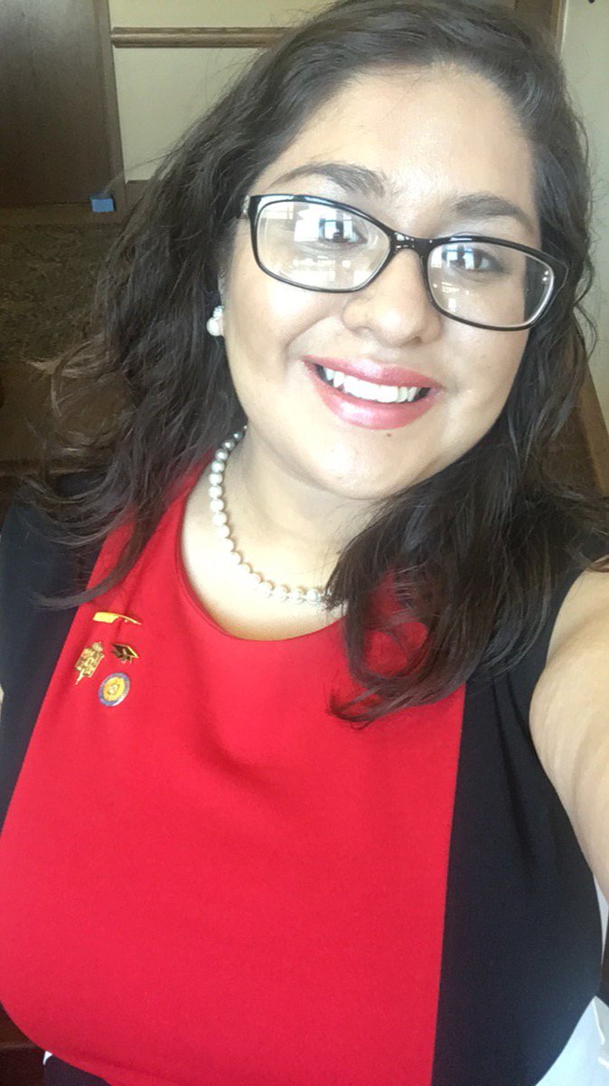 Diana J. Rubi, 21, is a political science, international studies, &amp; Spanish triple major at Monmouth College. 
She was honored to receive the student laureate award in 2017. “It was amazing to meet incredible scholars purposefully seeking to better the world through education.”