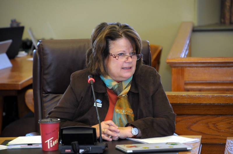 Hart seeking election as mayor in South Stormont #SouthStormont cornwallnewswatch.com/2018/05/14/har… https://t.co/trGgFc6prv