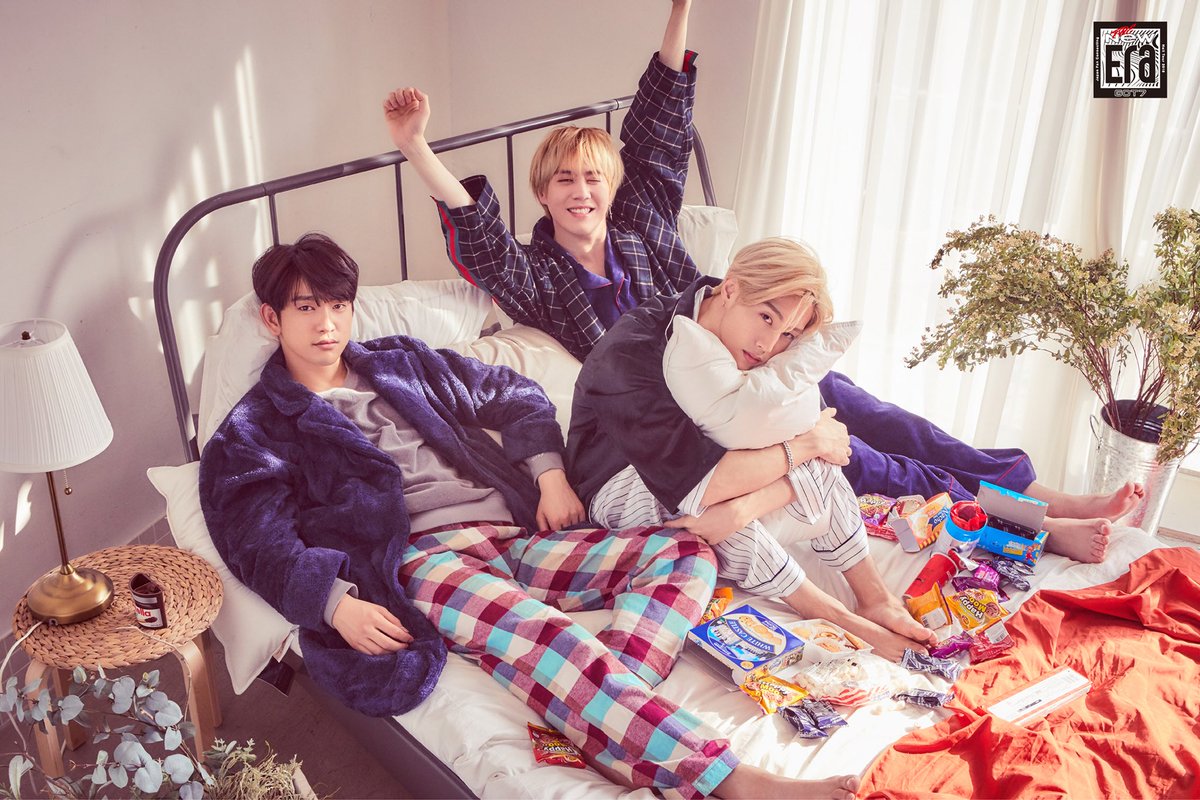 dorayaki7gotcha's tweet image. They just love lying down and having lots of snacks.
and I love it toooo 💚💕🍪🍫🍩🍭🍿
#GOT7 #THENewEra #2TWO
