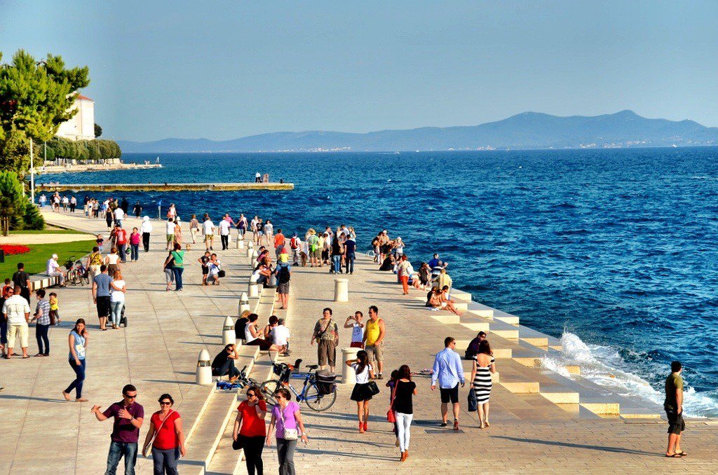 Did you know? #Zadar, #Croatia has the world’s first pipe organ played by the #sea and is also known for its #sunset which Alfred Hitchcock said was the most #beautiful in the world. bit.ly/2mOXw9T