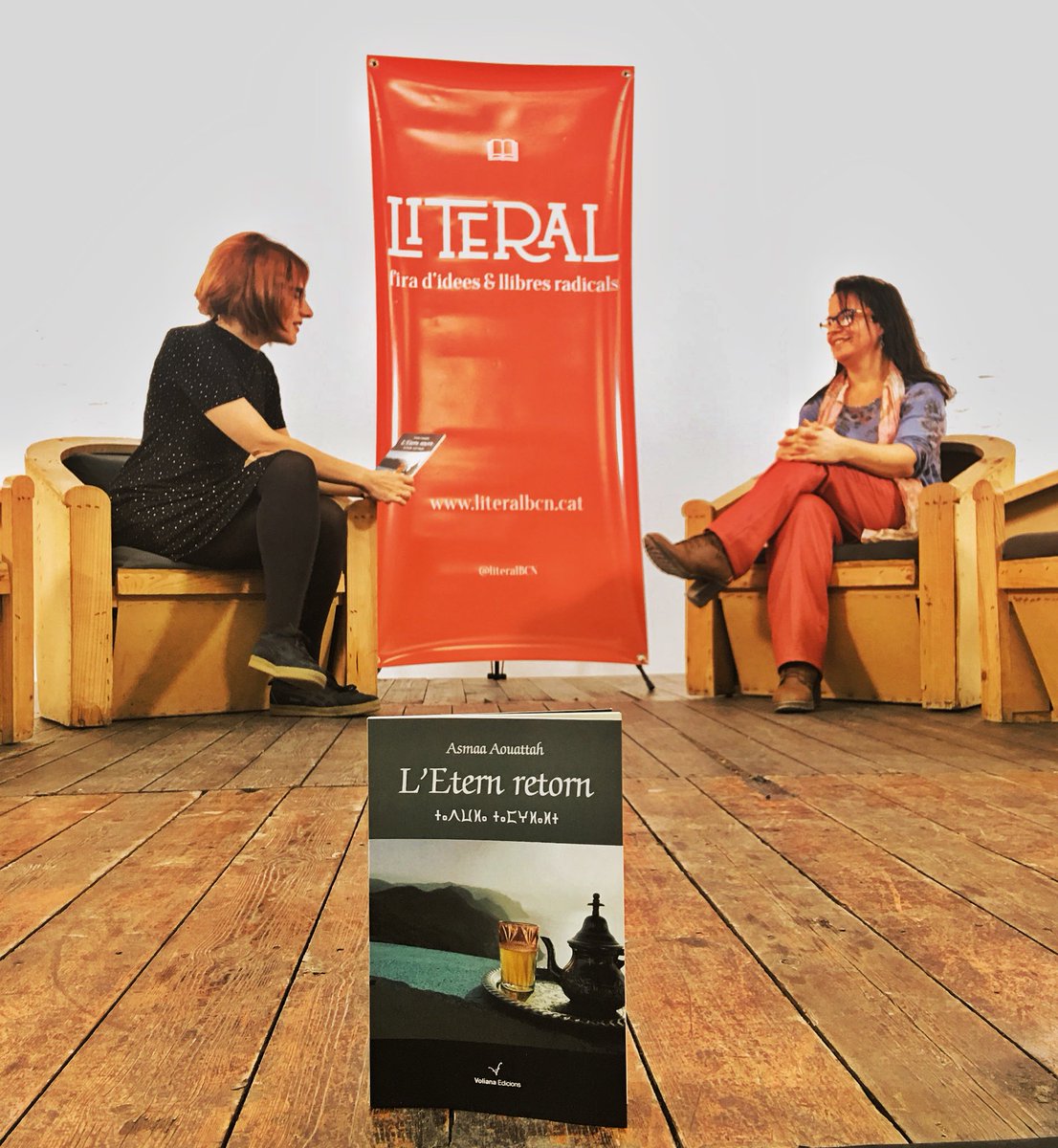 martaballesta's tweet photo. Enhorabona a @LiteralBCN per una nova edició plena de propostes interessants! Un plaer haver-hi participat conversant amb Rosa Elvira Presmanes, Asmaa Aouattah, @XaviMilian i @FalconettiP! Entre les descobertes i retrobades destaco @MosaicsLlibres, Dirección Única i @HojadLata https://t.co/iWqlCgkxCZ