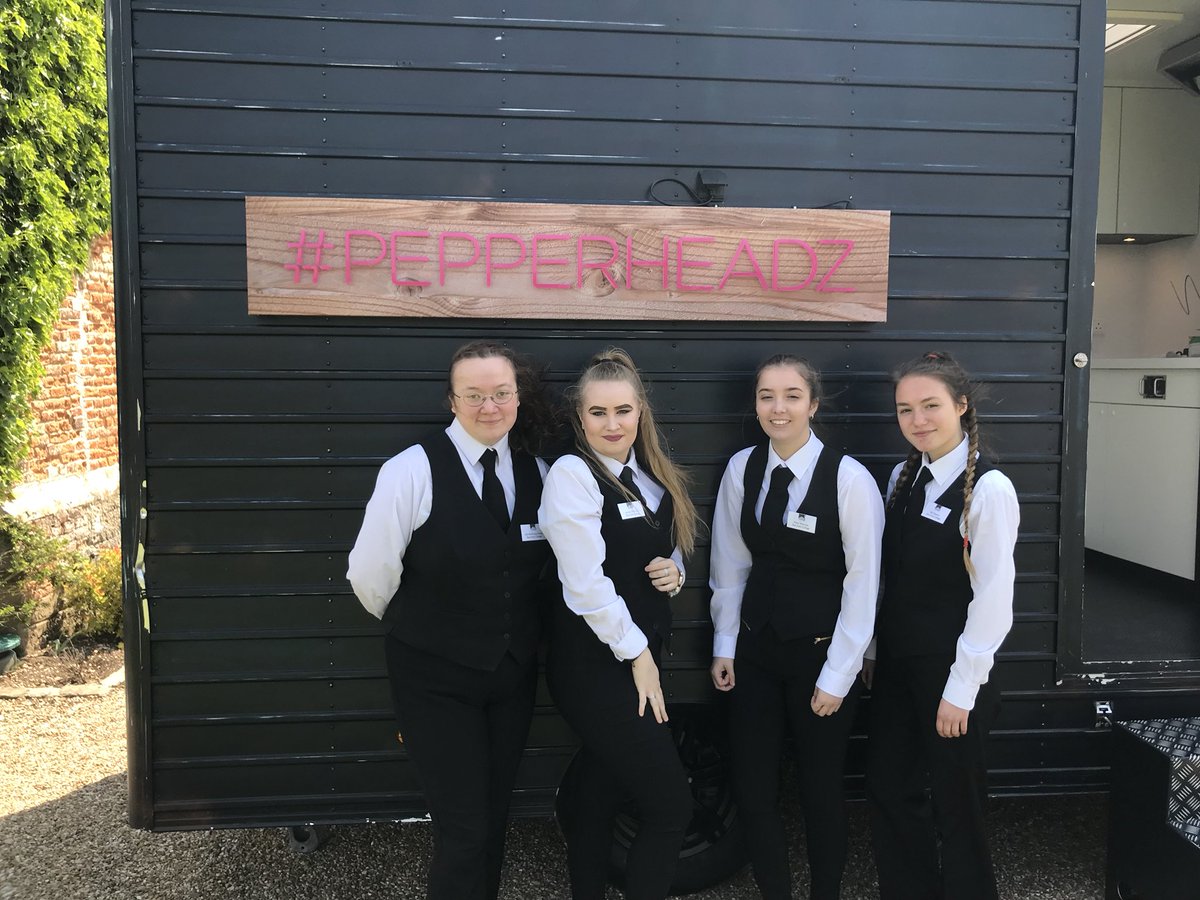 <a href="/thechefsforum/">𝚃𝚑𝚎 𝙲𝚑𝚎𝚏𝚜’ 𝙵𝚘𝚛𝚞𝚖®🍽</a> <a href="/SantaMariaFSUK/">Santa Maria Foodservice UK</a> #Mariasintown #pepperheads
@EKC_Catering FOH ready to go!