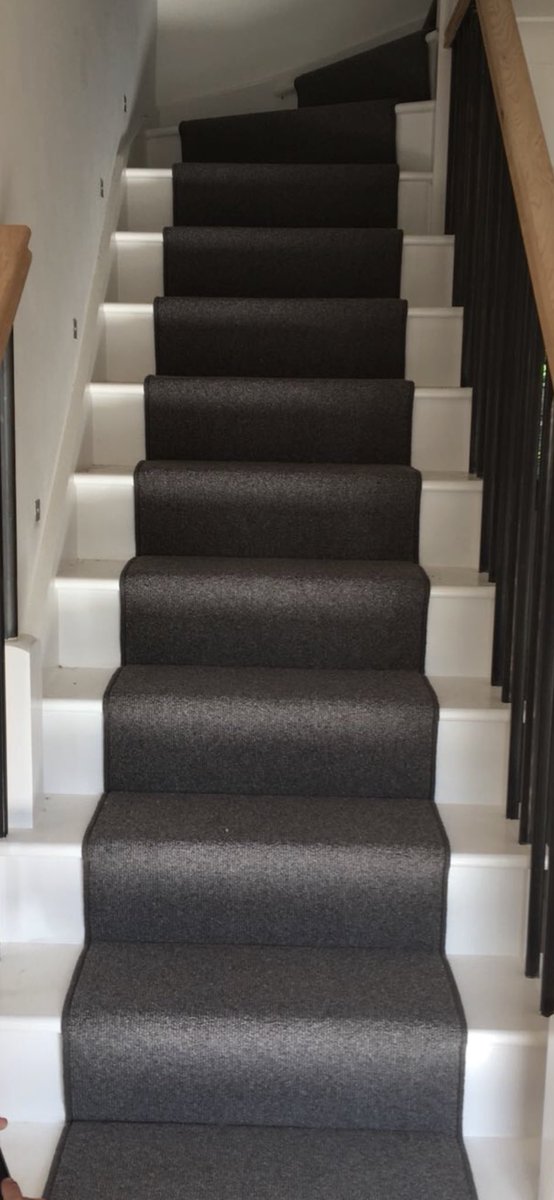 byrver_flooring's tweet photo. Lovely staircase completed in Ware. Part of our Gaskell Wool range. #carpet #stairs #flooring #wool #loopcarpet #interior https://t.co/kQ27ox7RvW