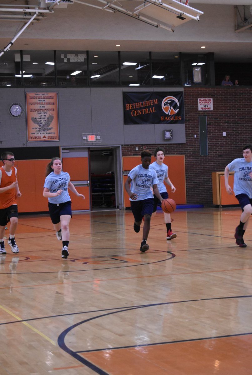 UnifiedColumbia's tweet photo. Senior night tonight!!! 5pm.. dont forget!🏀 https://t.co/Zl2ZTcj5bP