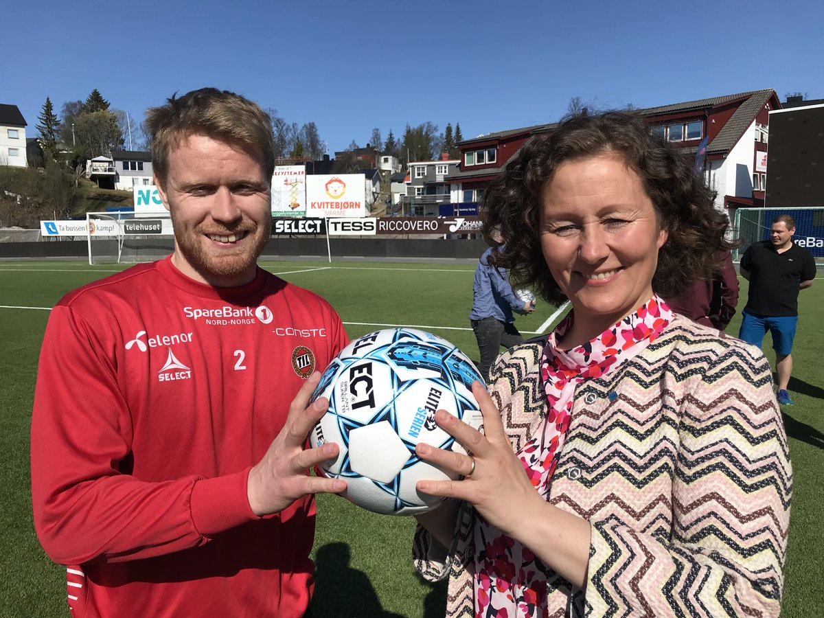 Vårt kjære <a href="/TromsoIL/">Tromsø IL</a> starter lag for brukere innen rus og psykisk helse. TIL gatelag er navnet, og jeg er stolt over at @tromsokommune får være medspiller. 🤝 I dette arbeidet har @HgliTom en nøkkelrolle. Som alltid  med hjertet utenpå drakta. ⚽️