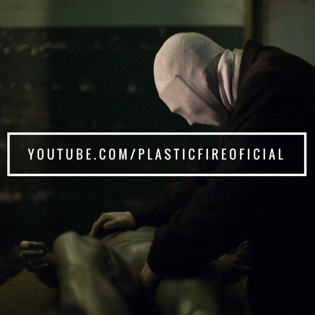 plasticfire's tweet photo. Lavanrac é nossa música nova e o clipe em breve pintará por aqui🔥

Inscreva-se no nosso canal do Youtube (link na bio) 📷: @fernandovisky
#PlasticFire #PlasticFire2018 #Lavanrac #AlimaProdutora https://t.co/OtEA0z0Vs6