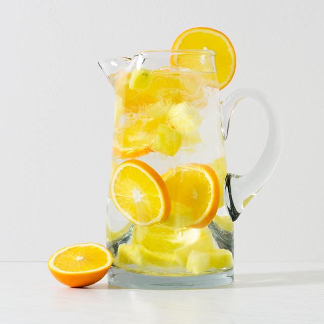 sleepnumber's tweet image. Cutting back on caffeine? Try this refreshing pineapple-orange combo for an afternoon pick-me-up. #MonthlyMocktail #JustAddSleep