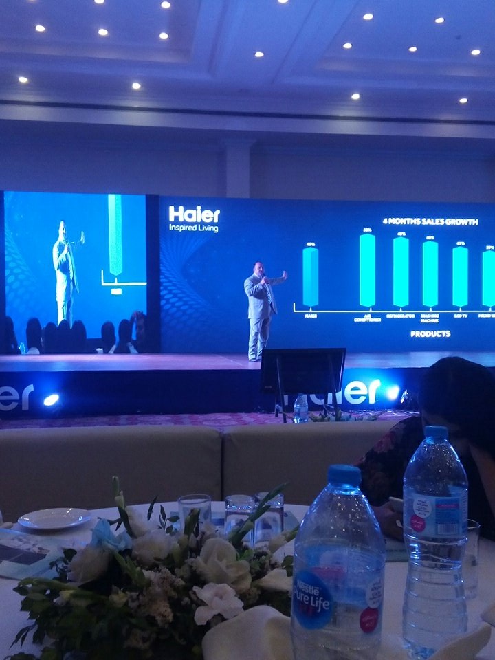WordsByImran's tweet image. attending haier&apos;s new refrigerator launch event.
 #BlueTurbo
#SmartTouch
#Freshness
#1HourIcingTechnology
