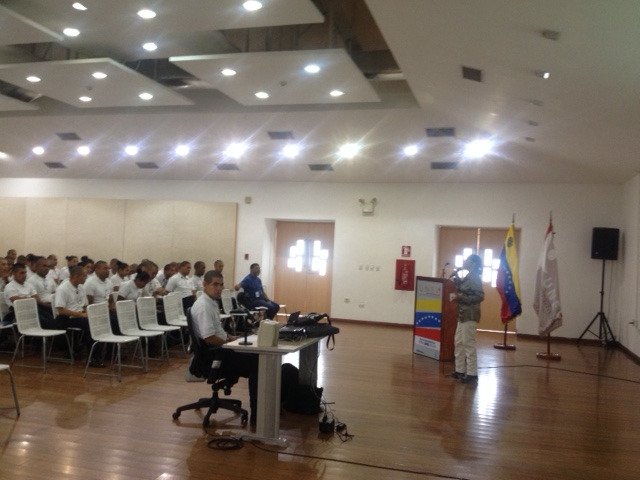 DComunales's tweet photo. Formación sobre la LOSDMVLV a 130 estudiantes de la UNES #SensibilizandoALosORD #HaciaZonasLibresDeViolencia https://t.co/Yc7smZl4FJ