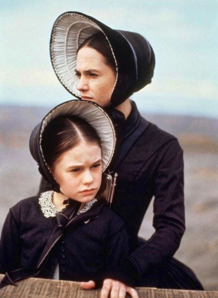 vyactorsschool's tweet photo. "I'm incredibly disciplined and I work hard. I show up for things on time, I do my homework, and I work my butt off." ANNA PAQUIN, Canadian actress who at age 11 won the Oscar for BEST SUPPORTING ACTRESS. 

#BeWhatYouLove #AnnaPaquin #MondayMotivation https://t.co/DyQYe1Yges
