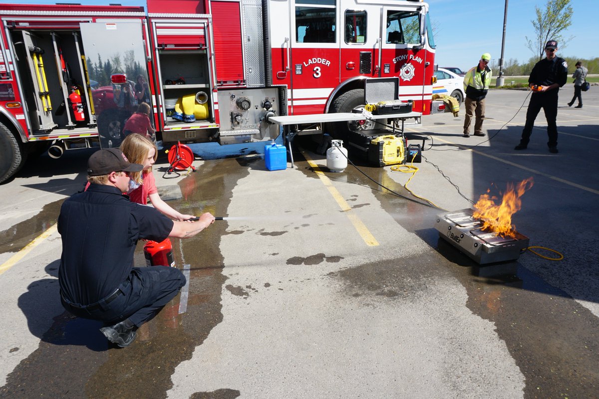 StonyPlainAB's tweet photo. Thank you to everyone who joined us for Emergency Preparedness Day! See more photos here: https://t.co/nDp0cSEbzz #StonyPlain #MyStonyPlain https://t.co/h1pQgWvgOG