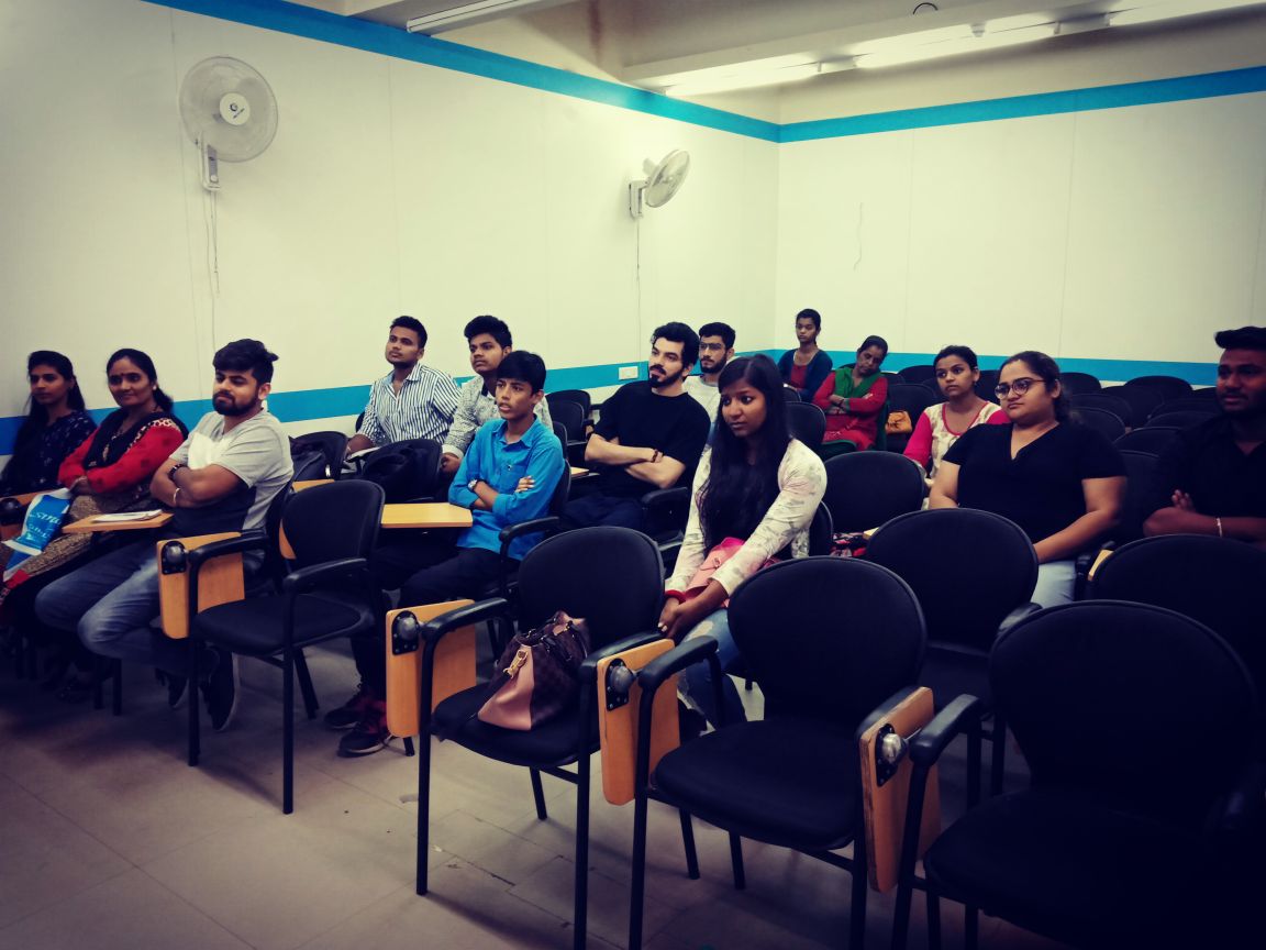 eemaindia's tweet photo. Glimpses from an enlightening session - the beginning of an initiative #eduposium by EEMA to spread the knowledge and to lend assistance to educate and to connect with the younger minds of today. #WeMakeItHappen #EEMA #EEMAInitiative #edtalk #precusor #emdi https://t.co/KC1VunzRTV