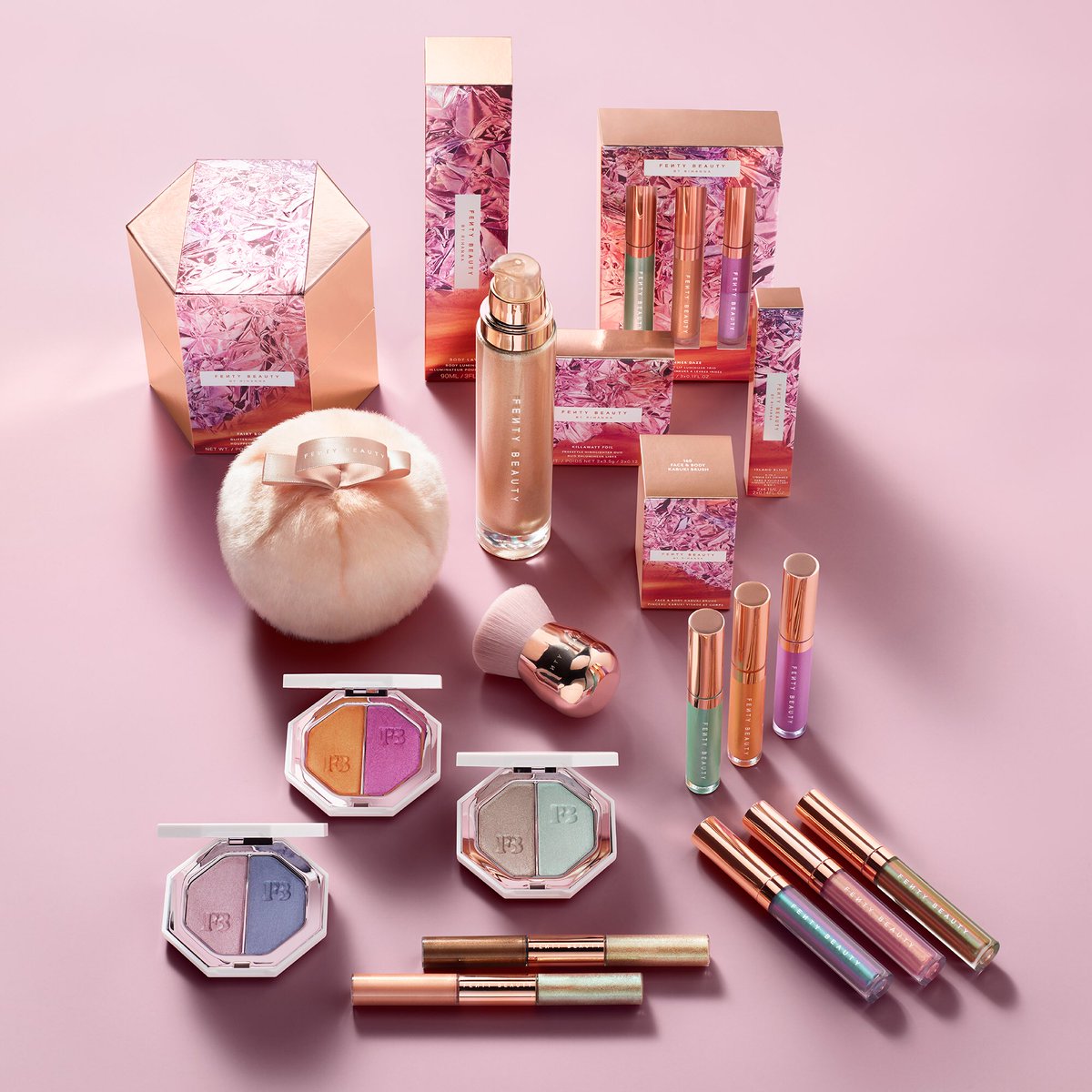 Full #BEACHPLEASE summer collection coming on MAY 21st!!! #KILLAWATTFOILS and limited edition Lip Luminizers and Eye Shimmers at @fentybeauty, @sephora, @harveynichols and #SephoraInJCP