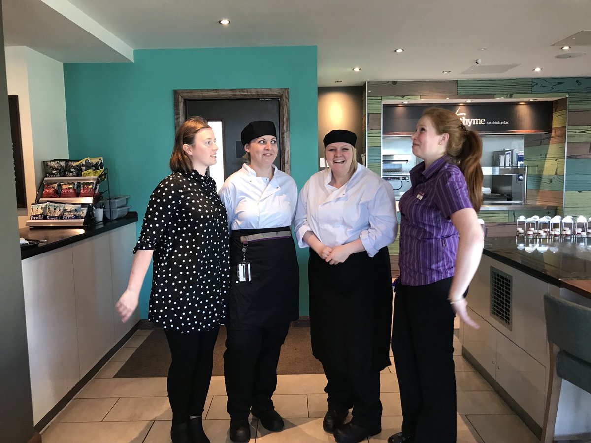 Job swap night! OM &amp; AOM in kitchen, HC and HHK foh. Wish us luck 🙈 🤢#knowyourbusiness #hodswap #formulaandflair #rolereversal #helpme <a href="/Lauraloolooo/">Laura Tait</a> <a href="/SDEBDD/">simon ewins</a> @SPremierinn