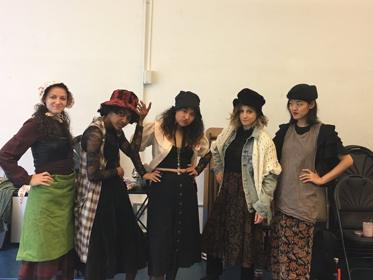 newgeorges's tweet photo. Tomorrow #JAMboree18 #bonnets looking good! (+ #plurallove #ruffles #madonna) Wednesday MORE! #NGJam  #Jamappsopen @TheTankNYC #proofofconcept @juliamaynot @harunaleeco @MorganCGreen @colettemrobert @byziebanner 10 buck tix on web! https://t.co/IoFkYBGEna