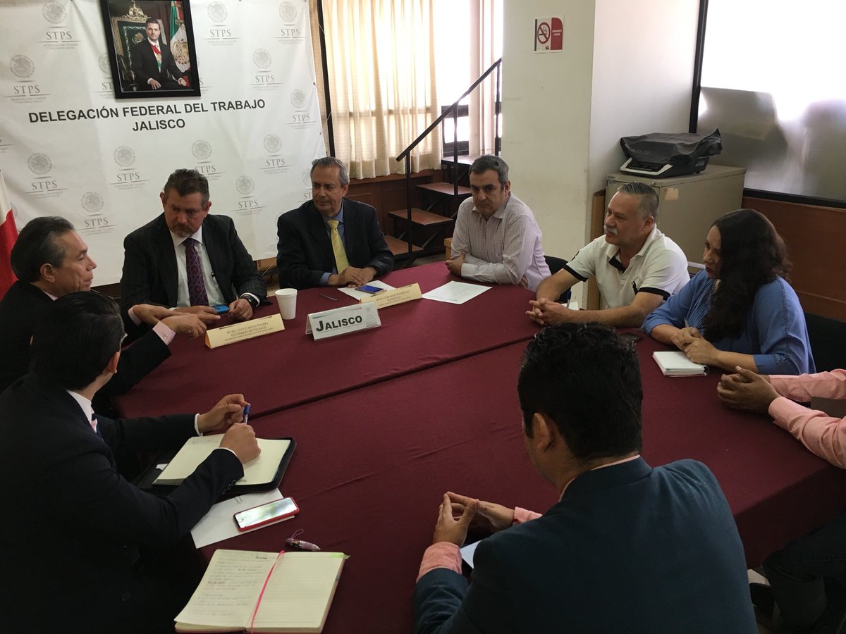 Nos encontramos en reunión de trabajo con la delegación <a href="/STPS_mx/">STPS México</a> Jalisco para coordinar los operativos de revisión del Reparto de Utilidades.