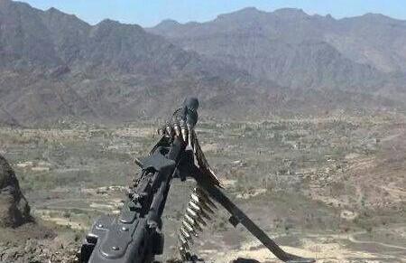 2decnews's tweet photo. إب: انتفاضة شعبية مسلحة ضد المليشيات الحوثية بمديرية "الشعر" 
#وكالة_2ديسمبر_الإخبارية
https://t.co/Hs583sthDc https://t.co/0vXlnWBGfc