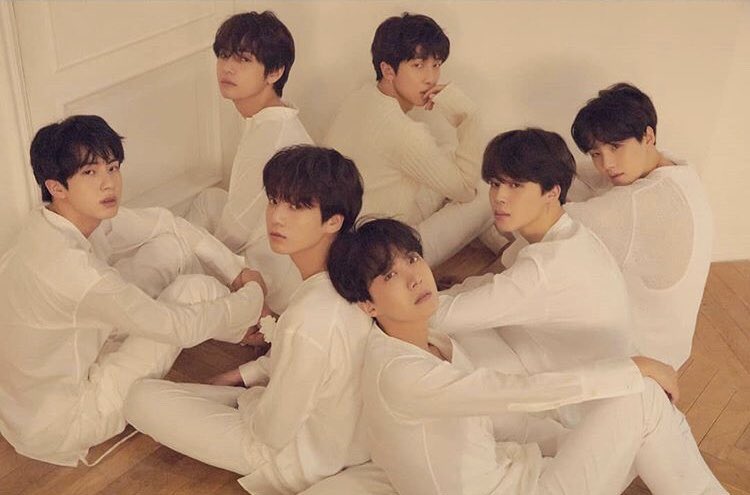 dayanaaay's tweet photo. Всем сердцем и душой за наших мальчиков💙
#iVoteBTSBBMAs https://t.co/nVtIEuceeo