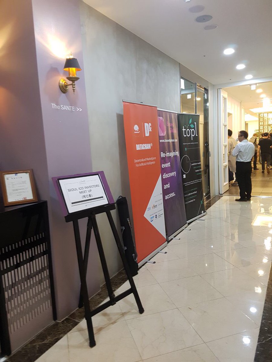 ARamJin's tweet photo. 2018.05.13
Crypto Investors ICO meet up -Seoul Edition

#IconiqLab#Spindle#Tople#Braincities#BasedGlobal#Wunder#VREO https://t.co/GeyUeEdJZs