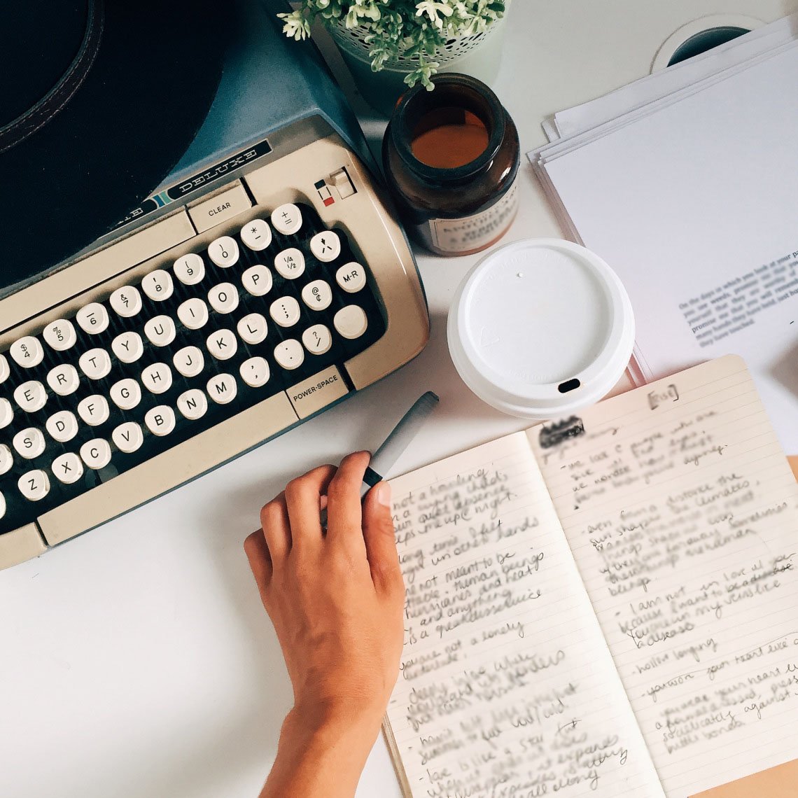 mosolions's tweet photo. Hey Lions!
Are you a wordsmith?
University Relations and Marketing is looking for student writer!
Interested? Check out the position on Hire-a-Lion.
#EnglishMajor #MassCommMajor https://t.co/goLIsnzOqT