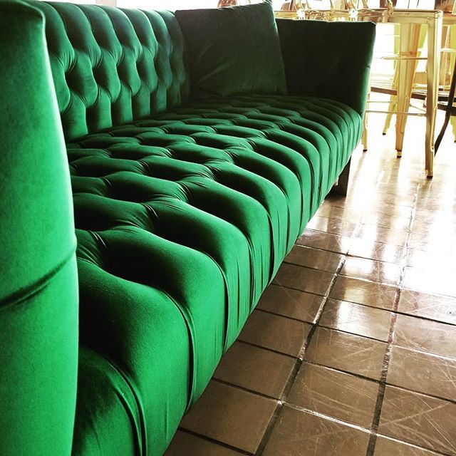 foevents's tweet photo. Straight outta Emerald City. #FortheEventsinYourLife #eventfurniture #events #Wichita https://t.co/BCEedyQV7T