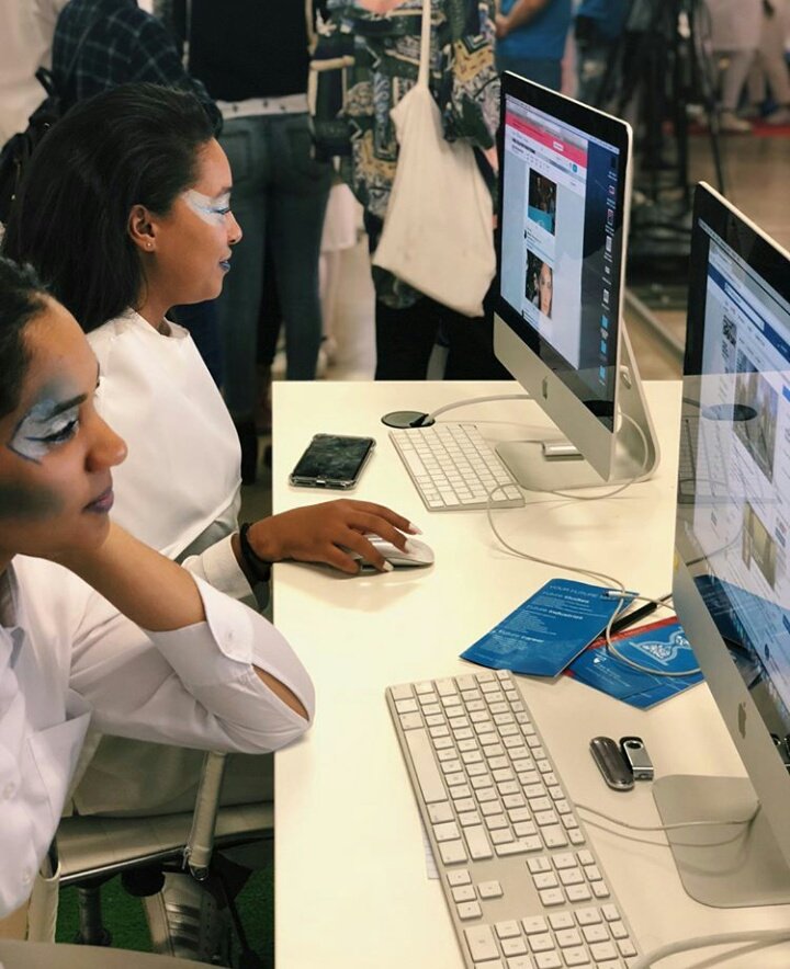 Jameelah1348's tweet photo. Being a PR student at CPUT ,you get the privilege of not just attending amazing events but creating it as well.
Here's to the success of the Media Department's #openday2018 
#cputmedia #cputmyfutureself #wearecput #creatingfutures #futurecreatives 
Photo creds: @djgo_thabo https://t.co/iVV9zA6Aa0