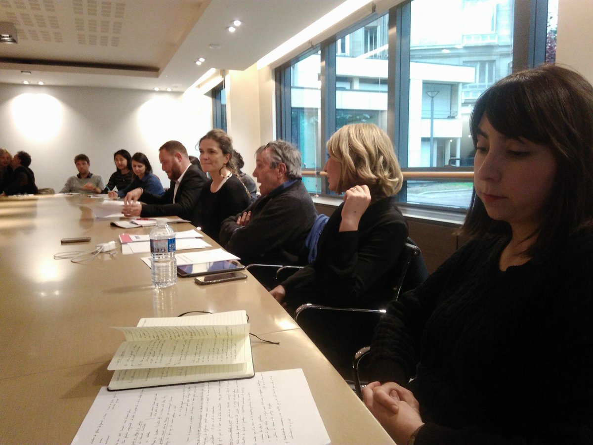 ClubGalilee's tweet photo. Marché des #formats #TV en France et dans le monde : du positif, des axes d'améliorations, mais surtout des débats très riches ! Merci à tous nos intervenants pour leur partage d'expérience @carolinedelage @AurelienLipi @nathaliewogue @fbelier et Nassima Boudi https://t.co/z3I1l0JQ8i