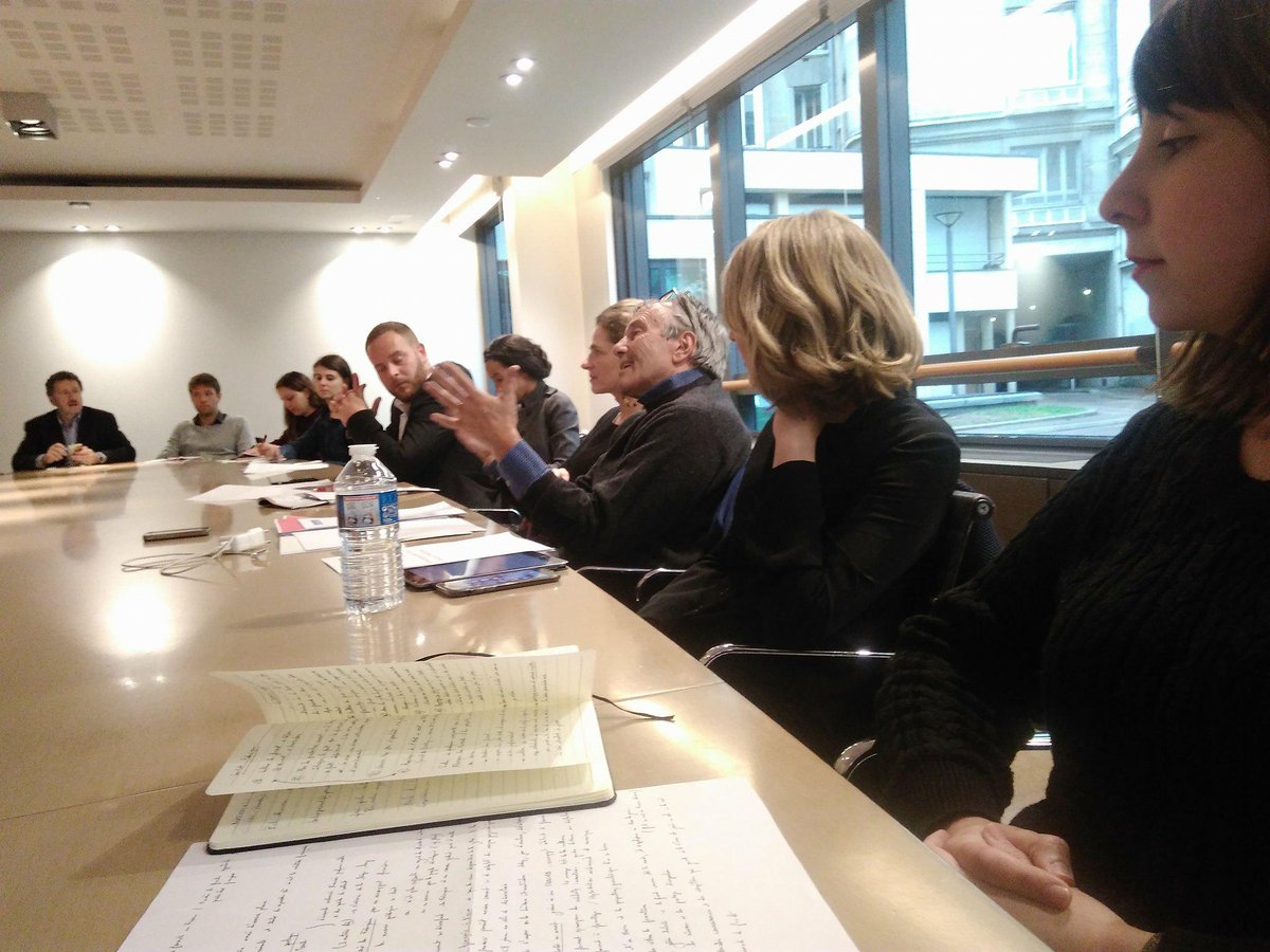 ClubGalilee's tweet photo. Marché des #formats #TV en France et dans le monde : du positif, des axes d'améliorations, mais surtout des débats très riches ! Merci à tous nos intervenants pour leur partage d'expérience @carolinedelage @AurelienLipi @nathaliewogue @fbelier et Nassima Boudi https://t.co/z3I1l0JQ8i