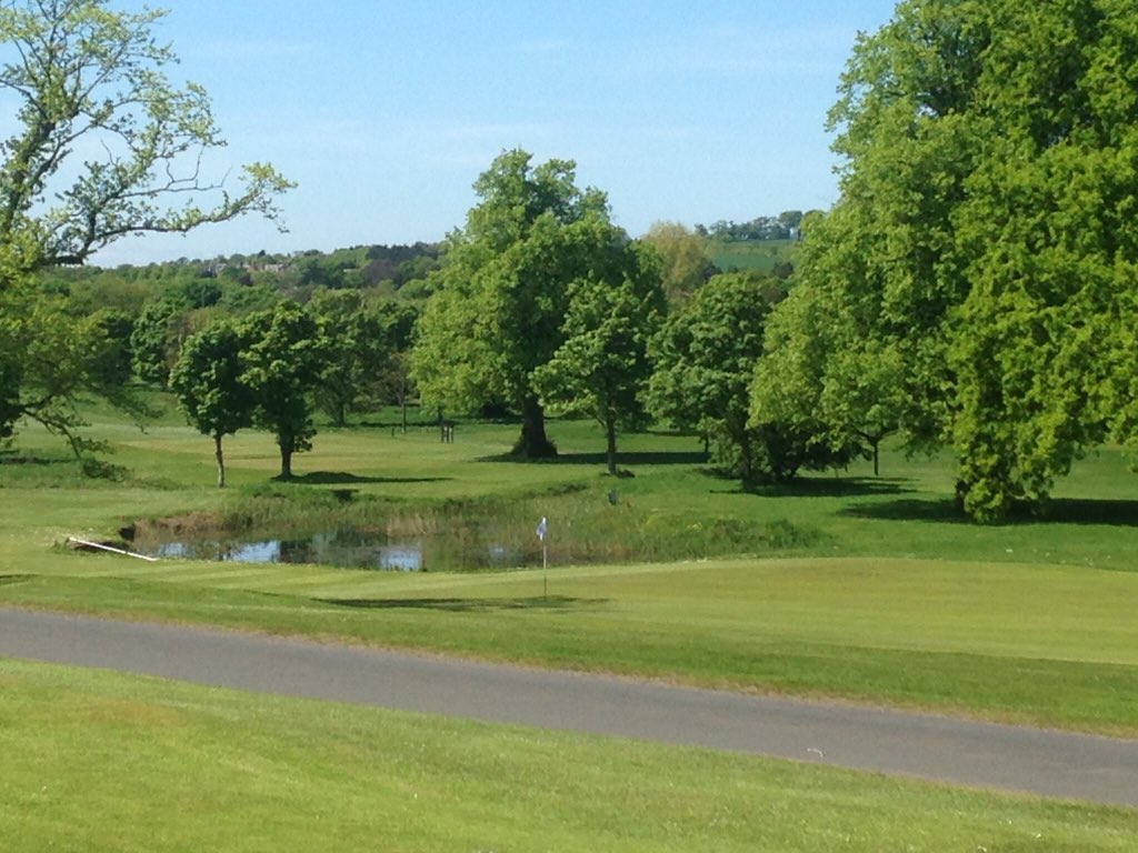 CllrMcLeod's tweet photo. Great to meet up with PGA Club Professional @sthomsonpga today @HaddingtonGolf which is in Fantastic condition. A few changes over the past year to the Pro Shop as well as the course. @ScottishGolf @VisitScotGolf  @golfeastlothian @bryanbrosgolf #AMustPlay https://t.co/RrN1CdJIxC