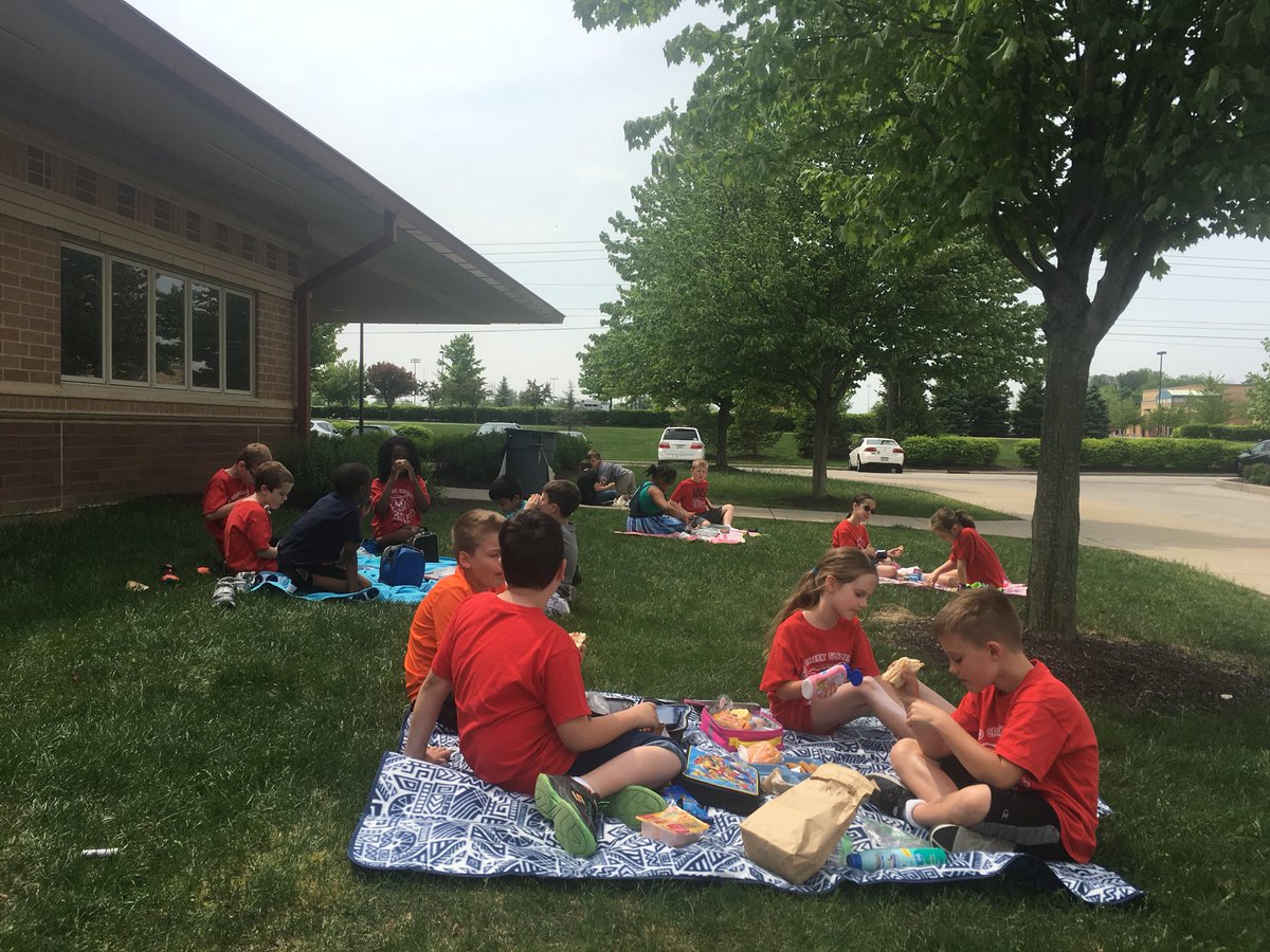 Amanda Kelly tweet media