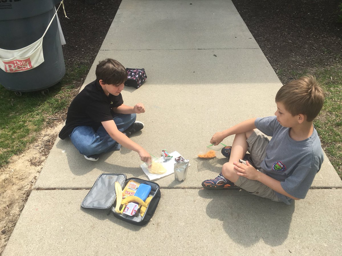 Amanda Kelly tweet media