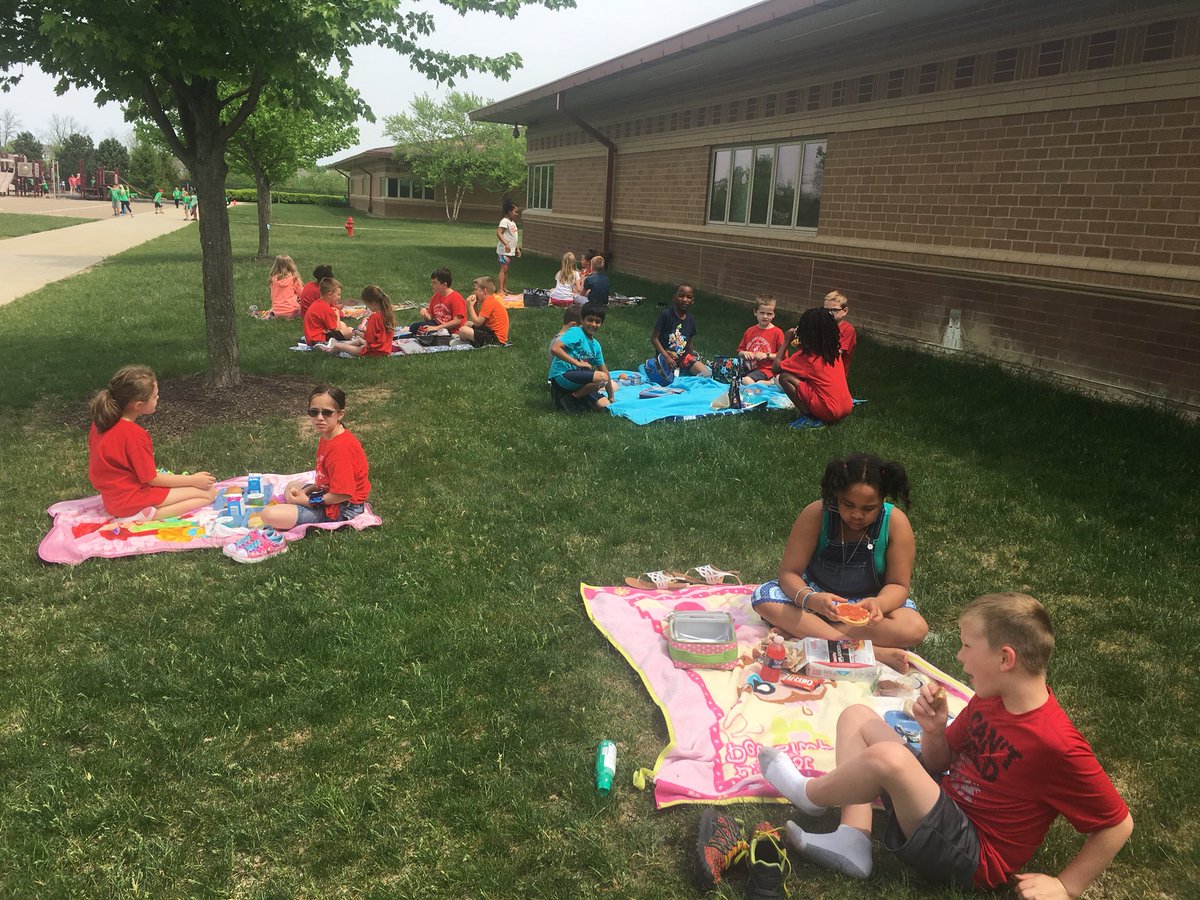 Amanda Kelly tweet media