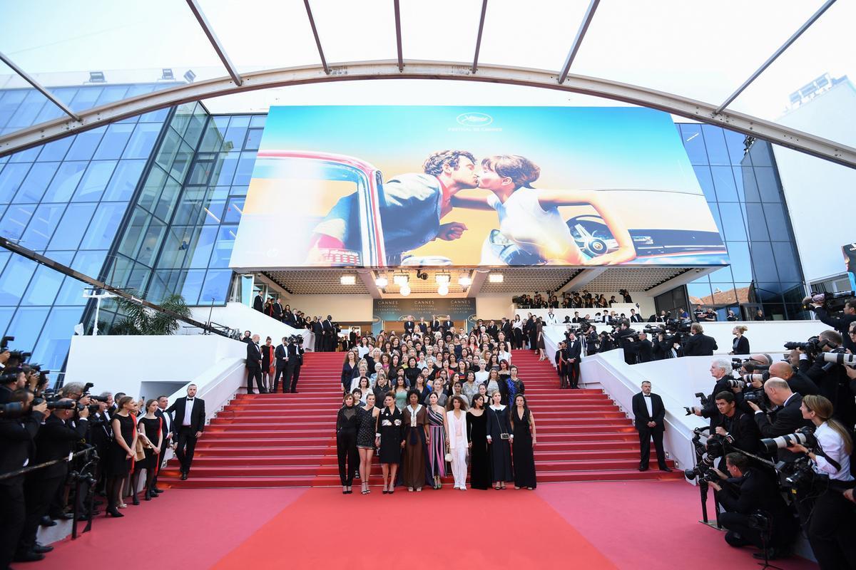 #Cannes signe la première charte pour la parité dans les festivals de #cinéma #MadameACannes >> madame.lefigaro.fr/societe/festiv…