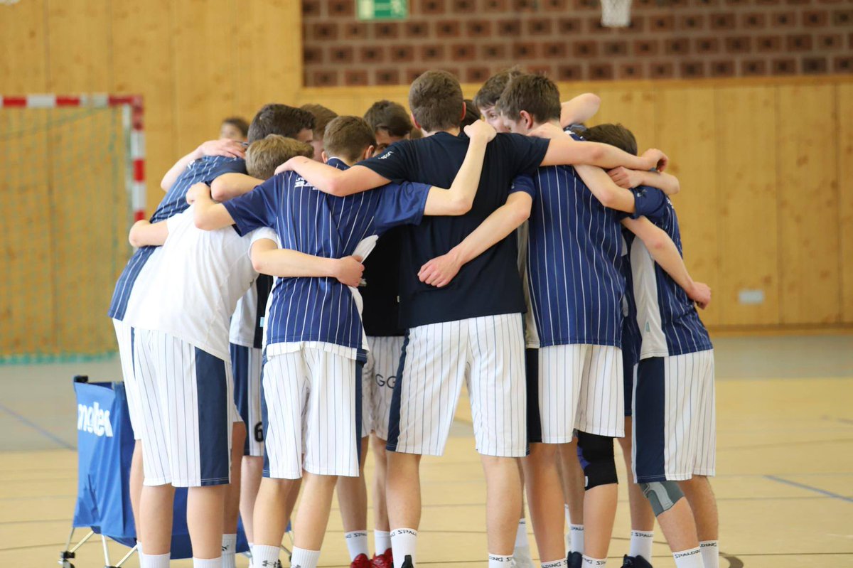 MLP Academics Heidelberg (@mlp_academics) on Twitter photo 🏀📑 Hauptamtlich in einem Basketball-Verein arbeiten ist genau Euer Ding? Gemeinsam mit dem <a href="/USC_Heidelberg/">USC Heidelberg e.V.</a> erweitern wir zur neuen Saison unseren Trainerstab 🧐 👉: mlp-academics-heidelberg.de/ausschreibung-…
#BockaufBasketball #ProA #OffSeason 🏀📑 Hauptamtlich in einem Basketball-Verein arbeiten ist genau Euer Ding? Gemeinsam mit dem <a href="/USC_Heidelberg/">USC Heidelberg e.V.</a> erweitern wir zur neuen Saison unseren Trainerstab 🧐 👉: mlp-academics-heidelberg.de/ausschreibung-…
#BockaufBasketball #ProA #OffSeason