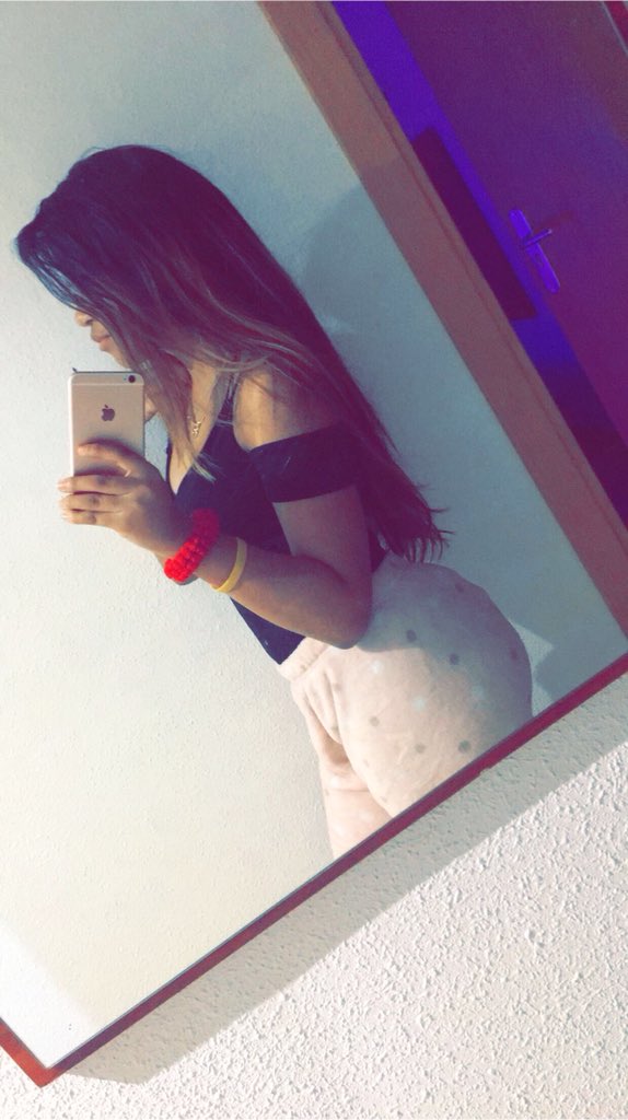 thu_demonia's tweet photo. 🍃🍃🍃 https://t.co/tuY62MJDV8