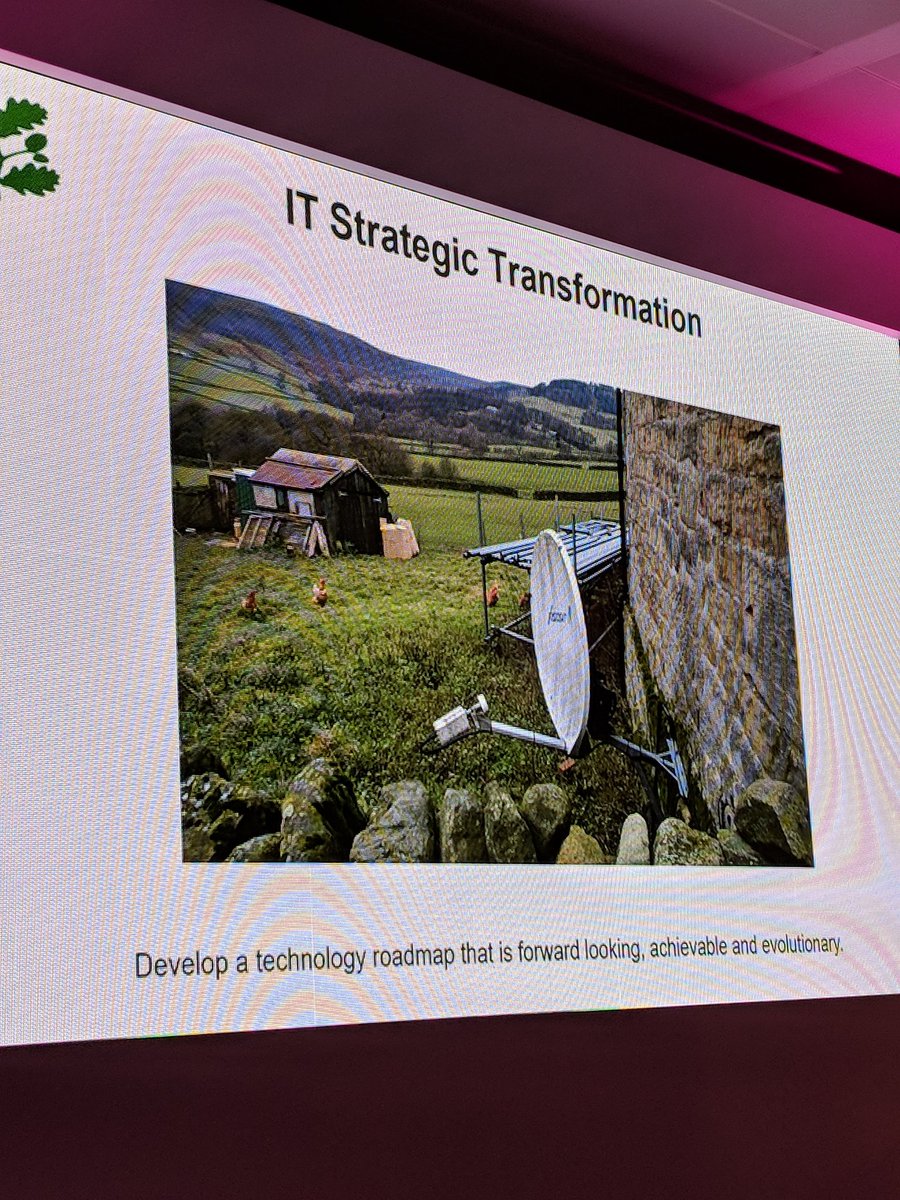 Kokomadida's tweet image. Really interesting case study from Jon Townsend from @nationaltrust about how he's transformed their IT infrastructure to serve people first. And a great advocate for the @Skillsoft offering. #Perspectives18