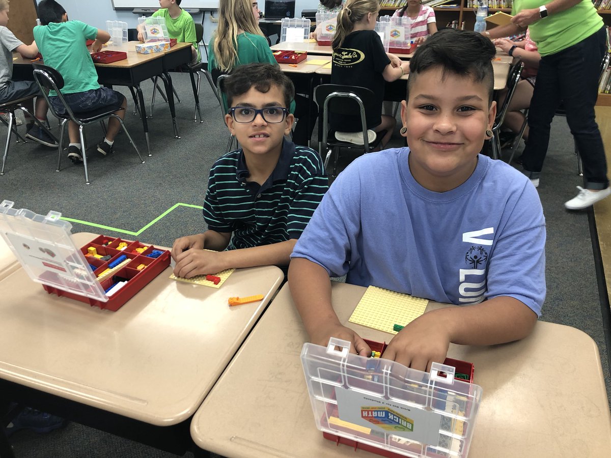 shanisemark's tweet photo. Today we are diving deep with STEM! Right now we are exploring fractions with LEGO bricks! #brickmath #brickEd https://t.co/KIbgj0zY34