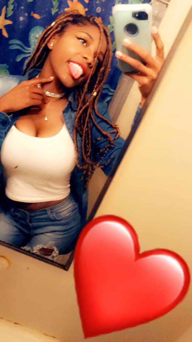 ojNcleavage's tweet photo. @WeSoUnderRated @KiingJayami @Lov3ly_Ladi3s @__breeeeeeeeee @Kid_Jk @Gmel_Genuine ❤️🌹 https://t.co/2HOM8Cmy9W