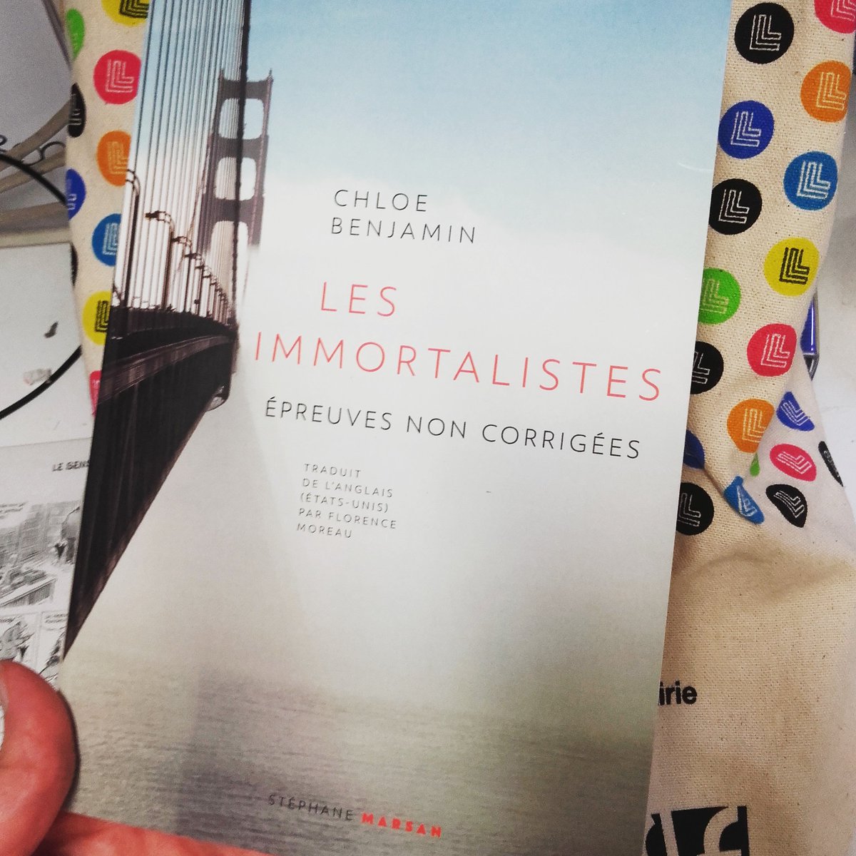 Glowmoonlight's tweet photo. Nouvelle #lectureencours et ca a l'air trop bien ! 😍 @StephaneMarsan #lecture #lesimmortalistes https://t.co/z9OXmwPJFF