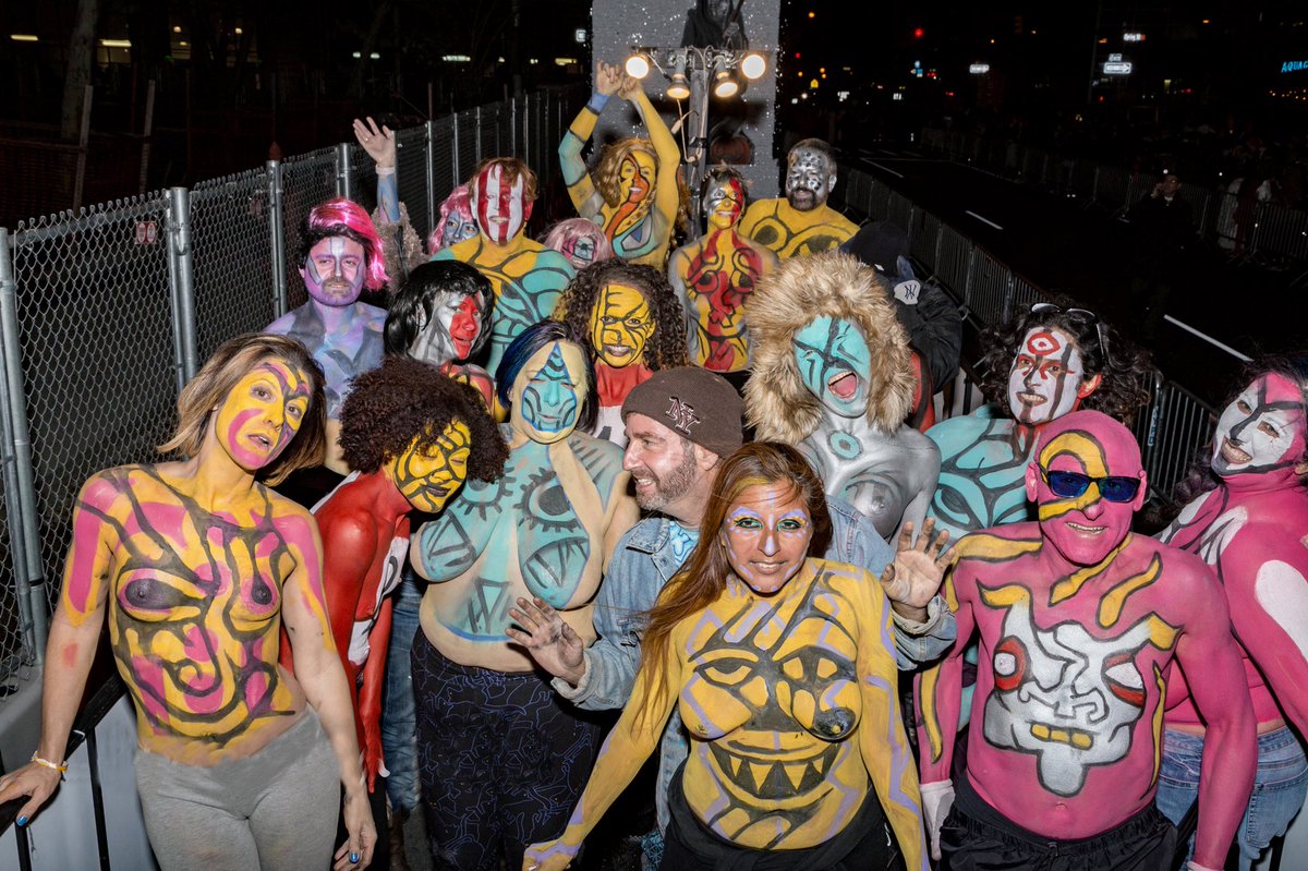 HumanConnectionArts tweet media