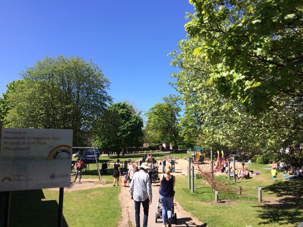 Child_Leeds's tweet photo. Lots of children &amp; families enjoying Leeds Parks today in the sun. Don’t forget your sun cream &amp; sunhats though! https://t.co/Y81DumIcBm